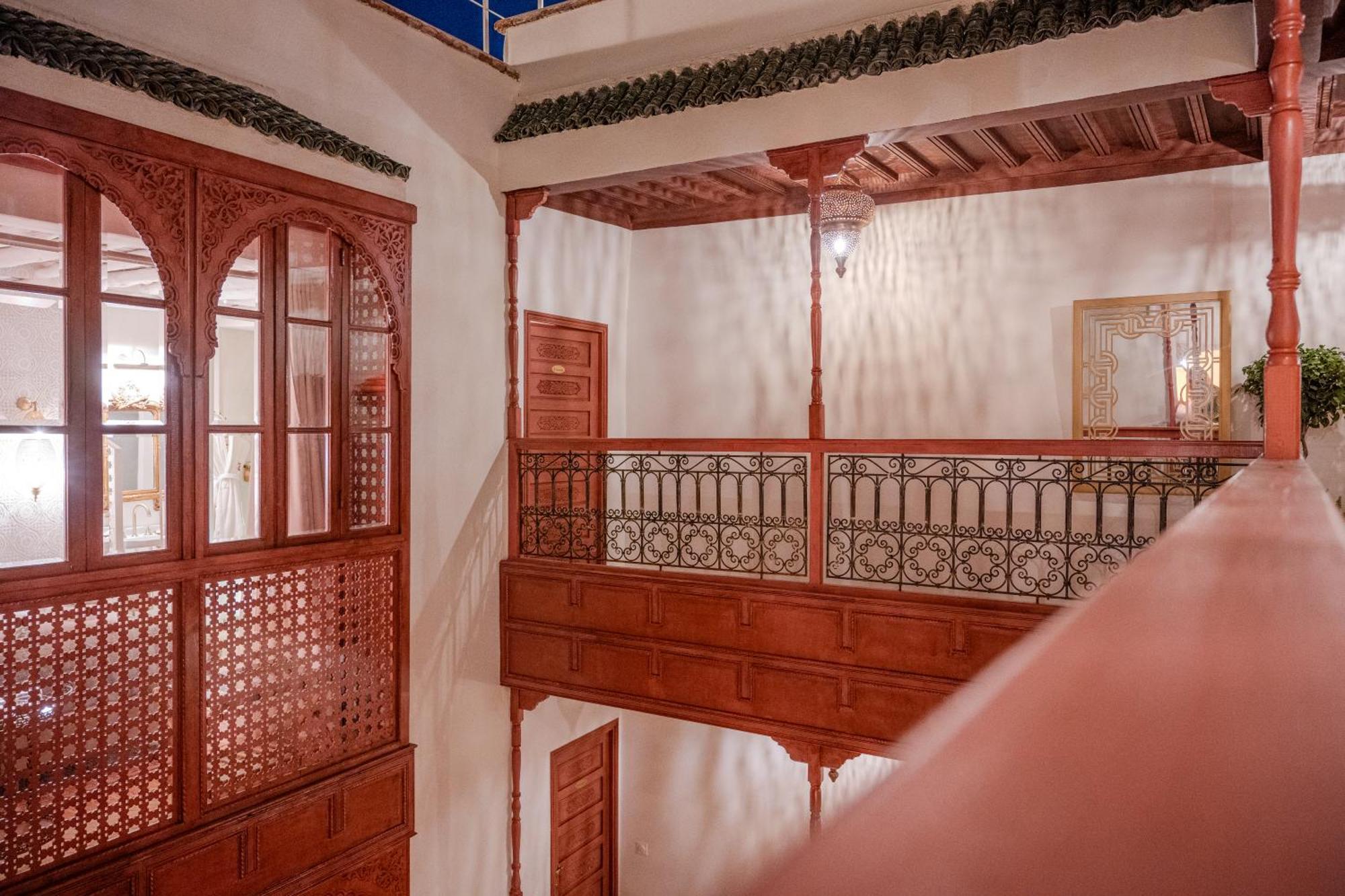 Bed and Breakfast Le Singe Rose Marrakesh Exterior foto